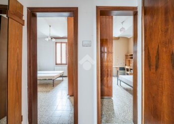 Three-room apartment Via Battindarno, Bologna (neighborhood Santa Viola) - photo 5