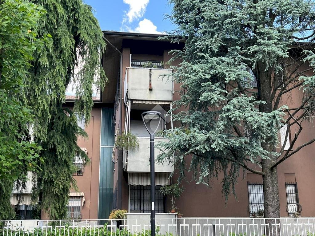 Three-room apartment Via Togliatti, Melegnano - photo 1