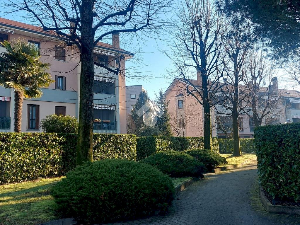 Three-room apartment via Ciniselli, Settimo Milanese - photo 2