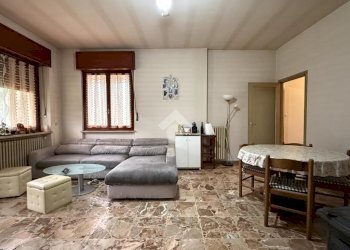 Semi-detached house Regione Rocchea, Canelli - photo 4