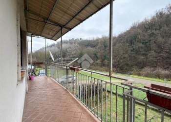 Semi-detached house Regione Rocchea, Canelli - photo 9