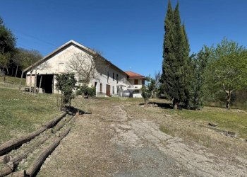 Semi-detached house Regione Rocchea, Canelli - photo 3