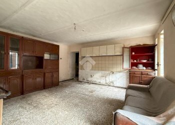 Semi-detached house Regione Rocchea, Canelli - photo 8