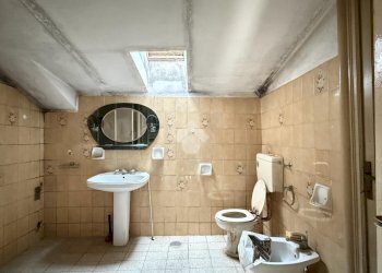 Semi-detached house Regione Rocchea, Canelli - photo 18
