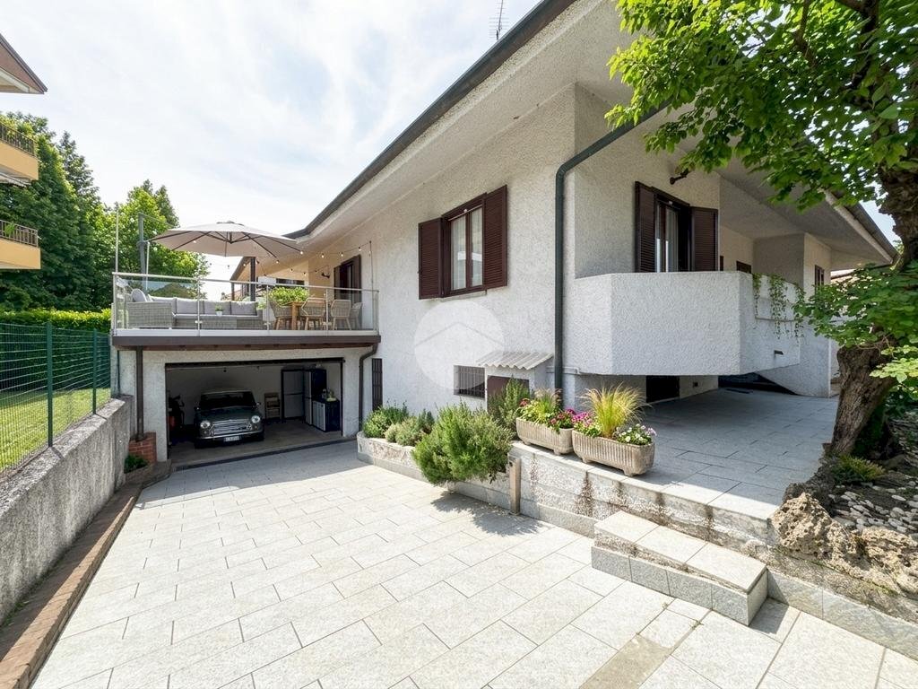 Villa Via Alcide de Gasperi, Cambiago - foto 3