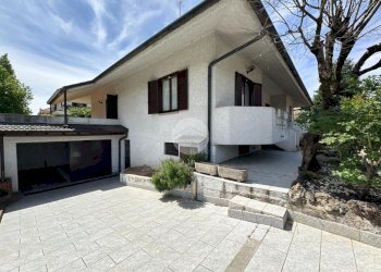 Villa Via Alcide de Gasperi, Cambiago - foto 29