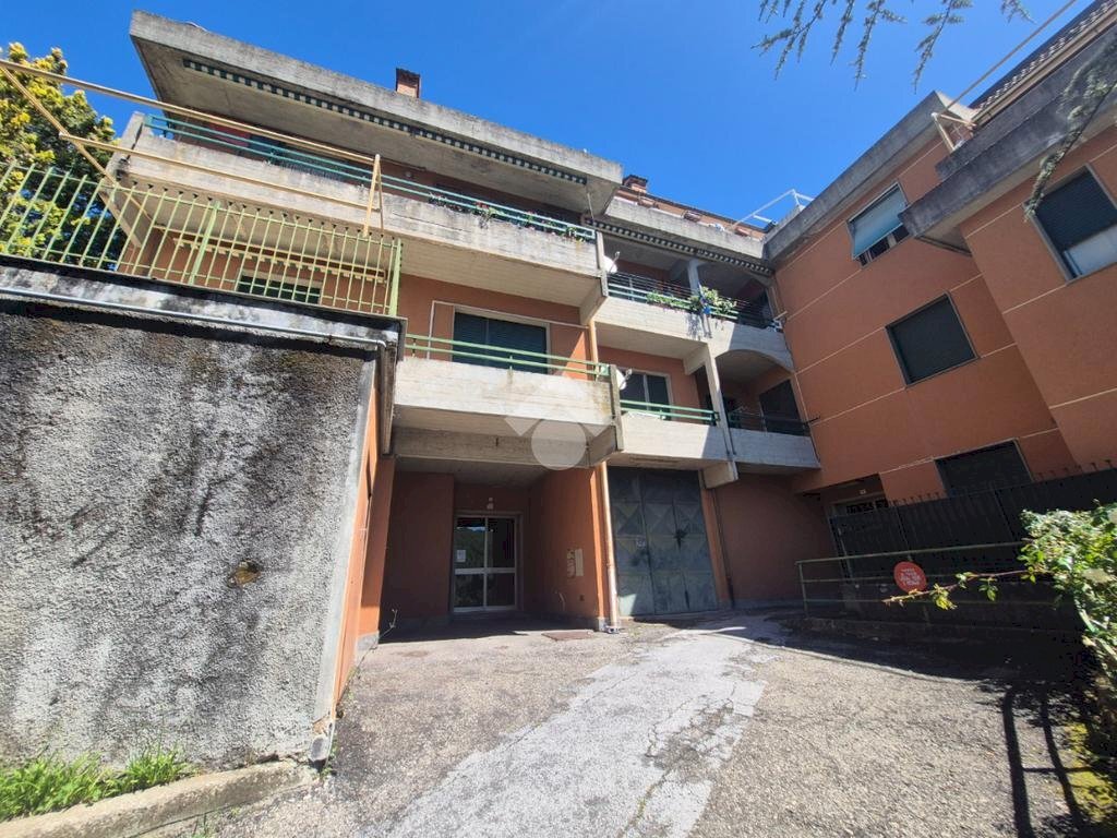 Three-room apartment Via colombo, Casella - photo 1