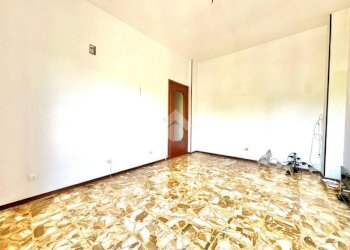 Three-room apartment Via Luigi Einaudi, Tortona - photo 5