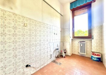 Three-room apartment Via Luigi Einaudi, Tortona - photo 12