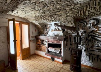Semi-detached house Borgata Villar, Sampeyre - photo 27