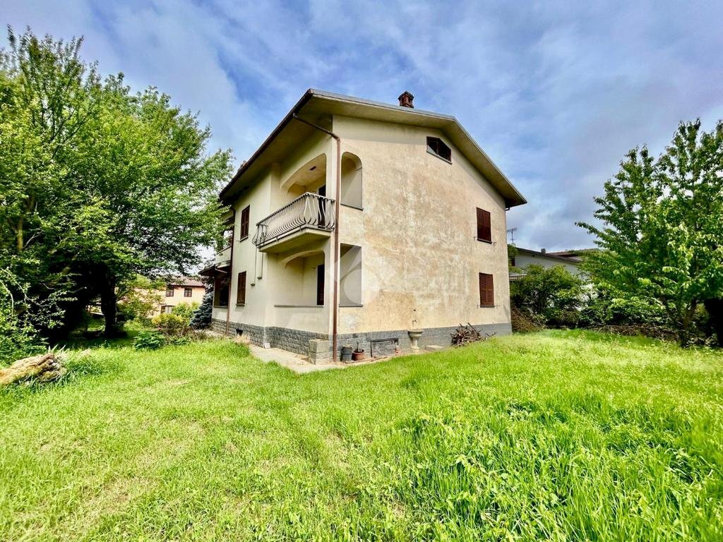 Villa Via E. Brizzolesi, Capriata d'Orba - photo 1