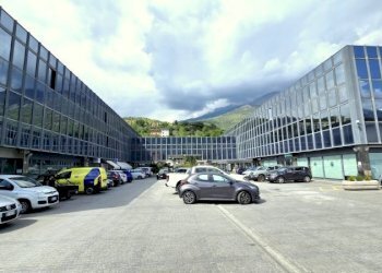 Ufficio Regione Borganlle, Aosta - foto 1