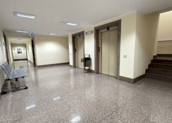 Ufficio Regione Borganlle, Aosta - foto 2