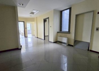 Ufficio Regione Borganlle, Aosta - foto 4