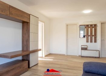 Three-room apartment Via Silvio Pellico, Busca - photo 1