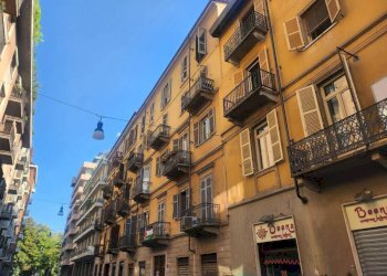 One-room apartment Torino (neighborhood San Salvario) - photo 1