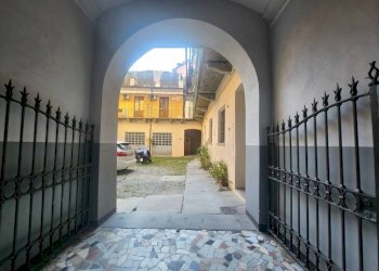 One-room apartment Torino (neighborhood San Salvario) - photo 2