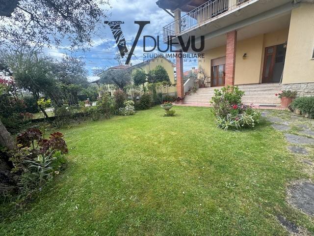 Foto 2 - Casa indipendente Via Nerino Garbuio, Seravezza - foto 2
