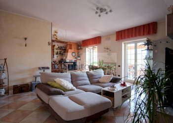 Foto 1 - Four-room apartment Via Corsi
 
12, Roccamontepiano - photo 1