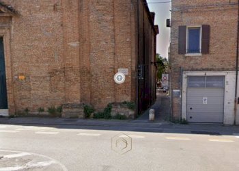 Foto 13 - Box Vicolo Boccacanale, Ferrara - photo 12