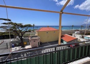 Foto 3 - Quadrilocale viale europa
 
303, Pietra Ligure - foto 3