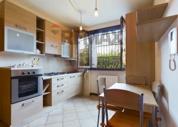 Cucina - Bilocale VIA FERMI
 
30, Certosa di Pavia - foto 4