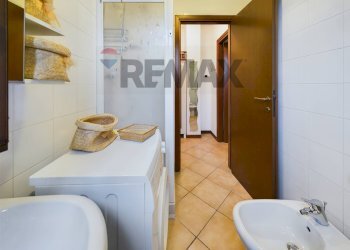 Bagno - Bilocale VIA FERMI
 
30, Certosa di Pavia - foto 12