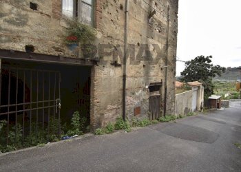 Edificio all\'aperto - Rustico Via Risorgimento
64, Pagliara - foto 46