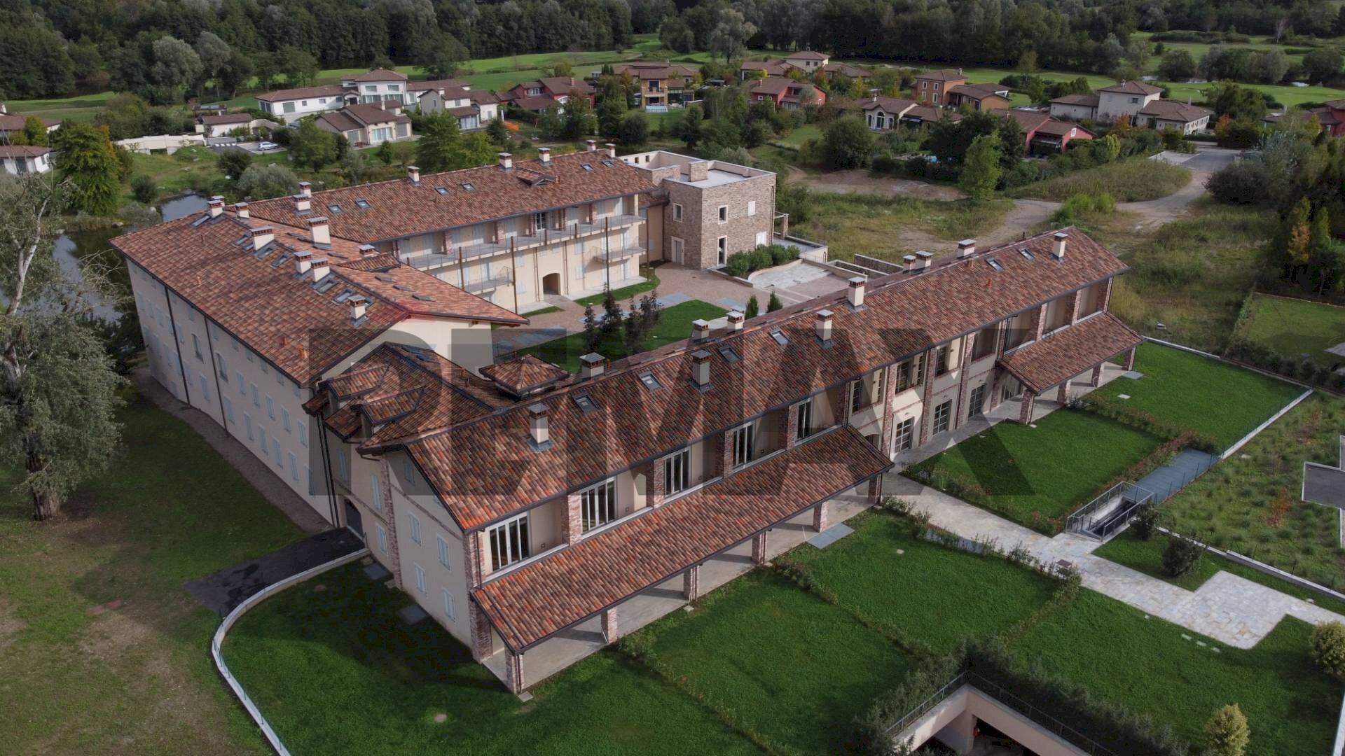 Edificio all\'aperto - Villa Bifamiliare Via Sant'Isidoro
 
1, Bogogno - foto 1