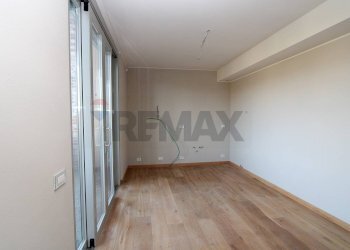Cucina a vista sul balcone - Semi-detached Villa Via Sant'Isidoro
 
1, Bogogno - photo 3