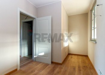 Hall / corridoio - Semi-detached Villa Via Sant'Isidoro
 
1, Bogogno - photo 8