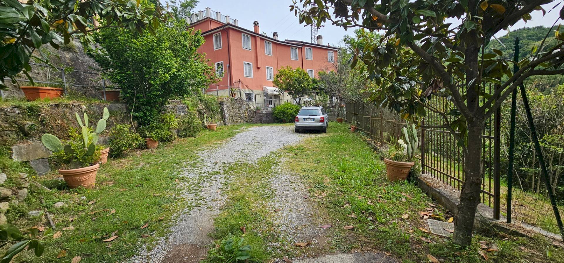 Foto 1 - Casa semi indipendente Mezzanego - foto 1