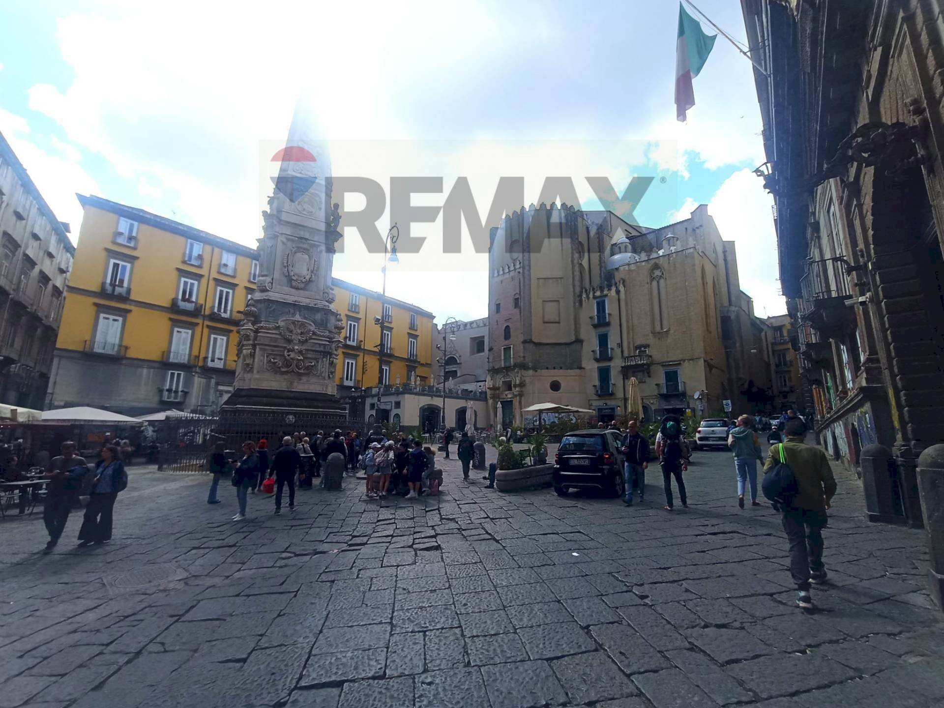 Edificio all\'aperto - Three-room apartment Napoli - photo 2