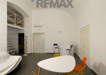 Sala da pranzo - Three-room apartment Napoli - photo 7