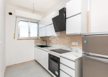 Three-room apartment Via De Nicola, Beinasco - photo 1