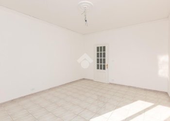 Three-room apartment Via De Nicola, Beinasco - photo 14