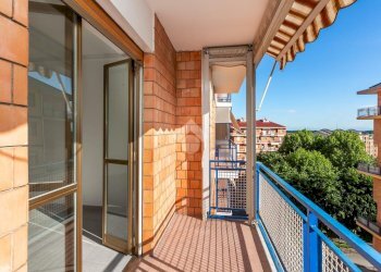 Three-room apartment Via De Nicola, Beinasco - photo 16