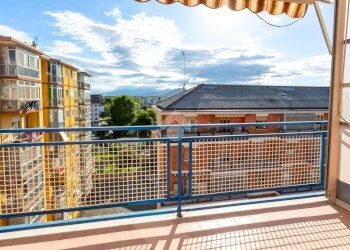 Three-room apartment Via De Nicola, Beinasco - photo 17