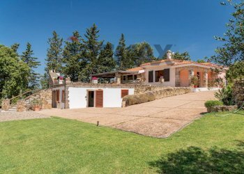 l\'esterno della villa - Villa Via Zara Vicolo C, 33-27, Arzachena - photo 1