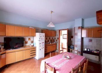 Foto 15 - Villa Don Antonio Marri
 
16, Deruta - foto 15