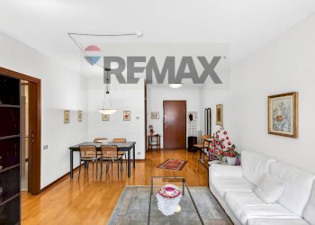 Sala da pranzo - Quadrilocale Via dei Fanti
 
13, Trescore Balneario - foto 3
