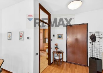 Hall / corridoio - Quadrilocale Via dei Fanti
 
13, Trescore Balneario - foto 13