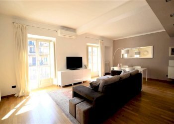 Salone - Three-room apartment via Vitaliano Donati, 15, Torino (neighborhood Centro) - photo 1