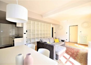 Salone - Three-room apartment via Vitaliano Donati, 15, Torino (neighborhood Centro) - photo 3