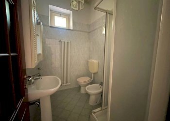 Bagno - Two-room apartment via San Giovanni Bosco, Tortona - photo 5