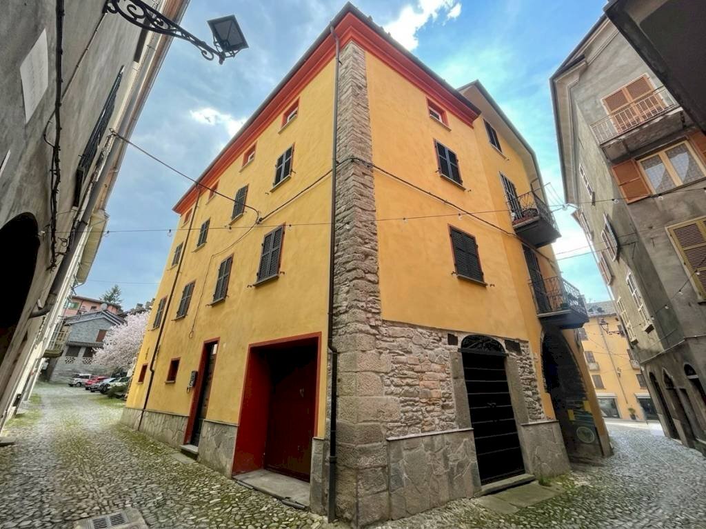 Facciata - Independent house via PITTOR GIANI, San Sebastiano Curone - photo 1