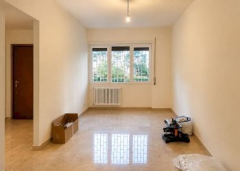 Camera da letto - Bilocale via Taggia, 80, Roma - foto 6