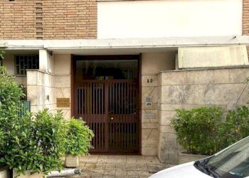 Facciata - Two-room apartment via Taggia, 80, Roma - photo 21