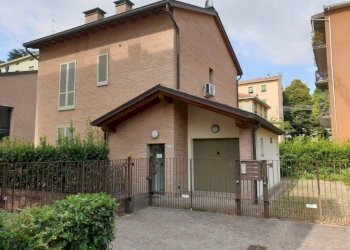 Facciata - One-room apartment via Clemente Bondi, 20, Parma (neighborhood San Lazzaro) - photo 1