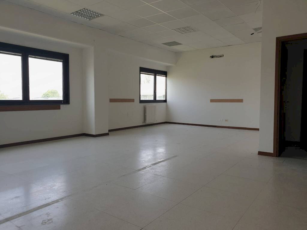 Ufficio - Office via dei Muratori, 4, Parma - photo 2